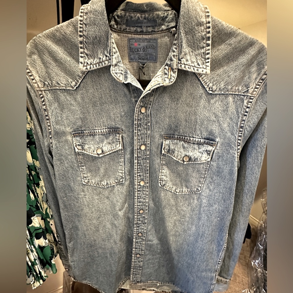 Lucky Jeans NWT Button Down Jean Shirt Size S